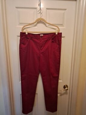 Jaclyn‎ Smith Stetch Jeans Size 18 Red
